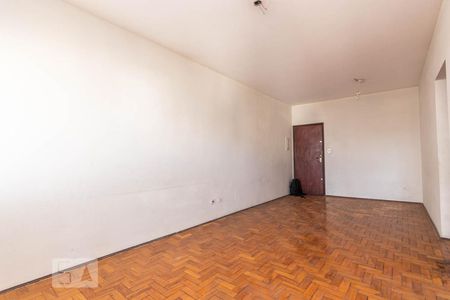 Apartamento para alugar com 75m², 2 quartos e sem vagaSala