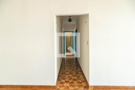 Corredor de casa para alugar com 4 quartos, 200m² em Vila Talarico, São Paulo