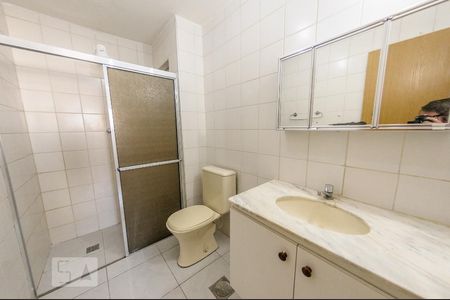 Banheiro de kitnet/studio à venda com 1 quarto, 47m² em Centro, Campinas