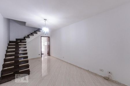 Sala de casa para alugar com 2 quartos, 125m² em Jardim Vila Formosa, São Paulo