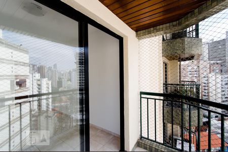 Sacada de apartamento à venda com 1 quarto, 40m² em Consolação, São Paulo