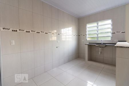 Cozinha de casa para alugar com 1 quarto, 40m² em Jaguaré, São Paulo