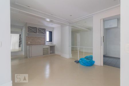 Apartamento para alugar com 76m², 2 quartos e 2 vagasSala