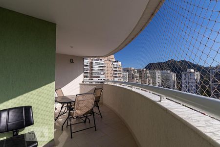 Varanda de apartamento para alugar com 2 quartos, 100m² em Recreio dos Bandeirantes, Rio de Janeiro