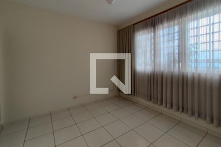 Sala de casa à venda com 4 quartos, 225m² em  Jardim Leonor, Campinas