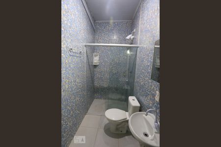 Banheiro de kitnet/studio para alugar com 1 quarto, 20m² em Brooklin Paulista, São Paulo