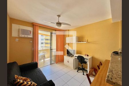 Sala de apartamento para alugar com 1 quarto, 50m² em Jacarepaguá, Rio de Janeiro