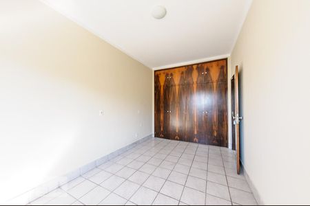 Quarto 2 de casa para alugar com 2 quartos, 70m² em Bonfim, Campinas