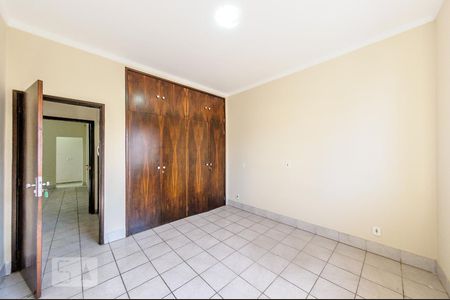 Quarto 1 de casa para alugar com 2 quartos, 70m² em Bonfim, Campinas