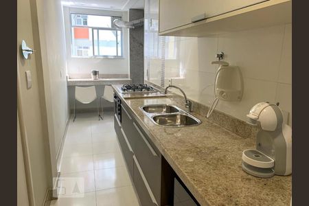 Cozinha de apartamento para alugar com 2 quartos, 85m² em Leblon, Rio de Janeiro