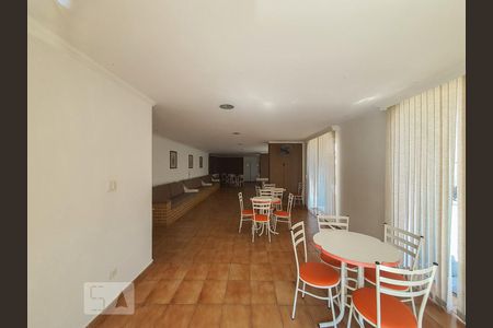 Apartamento à venda com 127m², 2 quartos e 1 vaga Apartamento à venda com 127m², 2 quartos e 1 vagaSalão de festas