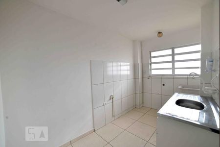 Cozinha de apartamento para alugar com 2 quartos, 52m² em Cambuci, São Paulo