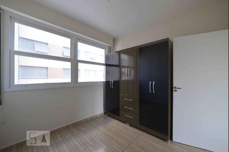 Quarto 1 de apartamento para alugar com 2 quartos, 52m² em Cambuci, São Paulo