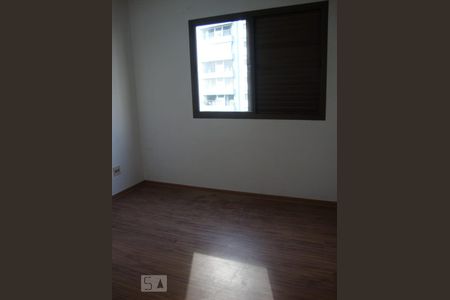 Suíte  de apartamento à venda com 2 quartos, 70m² em Vila Andrade, São Paulo