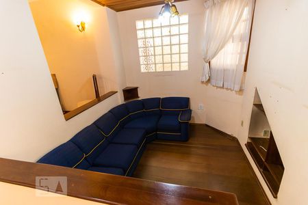 Sala de vídeo de casa de condomínio à venda com 5 quartos, 600m² em Parque da Hípica, Campinas