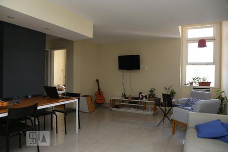 Sala de apartamento à venda com 2 quartos, 65m² em Tijuca, Rio de Janeiro
