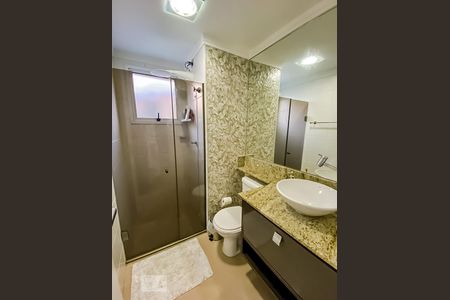 Banheiro de apartamento para alugar com 2 quartos, 68m² em Ponte Grande, Guarulhos