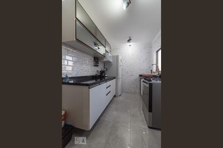 Cozinha de apartamento para alugar com 2 quartos, 85m² em Petrópolis, Porto Alegre