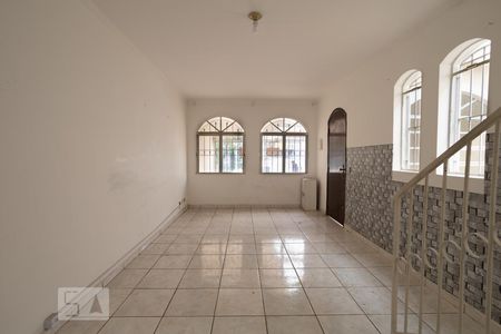 Sala de casa para alugar com 3 quartos, 180m² em Jardim Vila Formosa, São Paulo