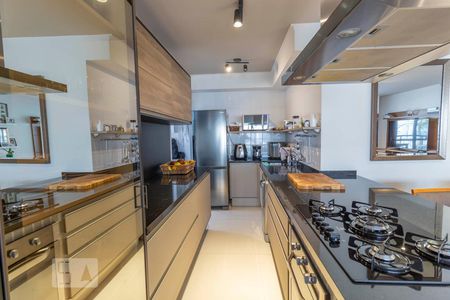 Cozinha de apartamento à venda com 2 quartos, 105m² em Parque Mandaqui, São Paulo