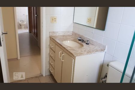 Banheiro de apartamento para alugar com 3 quartos, 95m² em Fazenda Morumbi, São Paulo