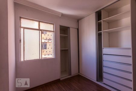 Quarto 1 de apartamento para alugar com 2 quartos, 65m² em São João Batista (venda Nova), Belo Horizonte