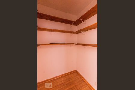 Quarto 2 - Closet de apartamento para alugar com 2 quartos, 65m² em São João Batista (venda Nova), Belo Horizonte