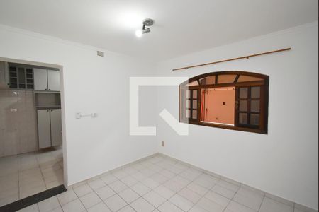 Sala 2 de casa à venda com 2 quartos, 180m² em Vila Medeiros, São Paulo