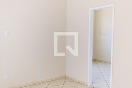 Sala de apartamento para alugar com 2 quartos, 80m² em Pilares, Rio de Janeiro