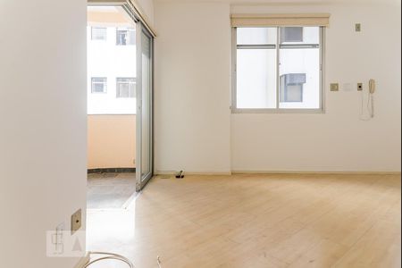 Sala de apartamento para alugar com 1 quarto, 35m² em Santa Cecília, São Paulo