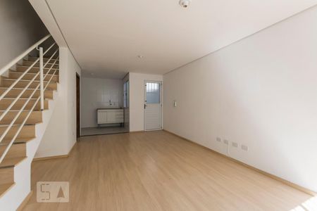 Sala de casa de condomínio para alugar com 3 quartos, 70m² em Jardim Santa Cruz (sacomã), São Paulo