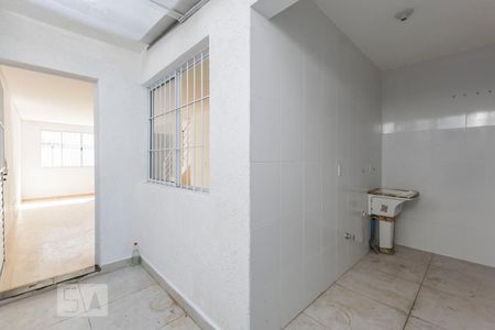 Área de serviço de casa de condomínio para alugar com 3 quartos, 70m² em Jardim Santa Cruz (sacomã), São Paulo