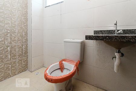 Banheiro de apartamento à venda com 2 quartos, 45m² em Vila Esperança, São Paulo