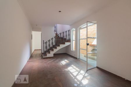 Sala de casa para alugar com 3 quartos, 180m² em Jardim Taquaral, São Paulo