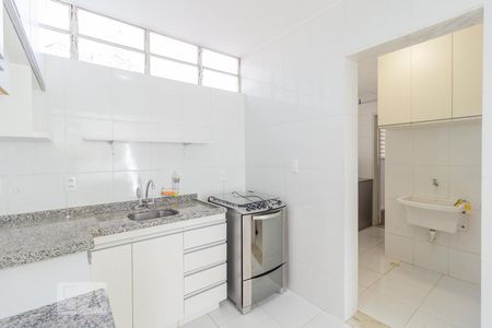 Cozinha de apartamento para alugar com 2 quartos, 62m² em Asa Norte, Brasília