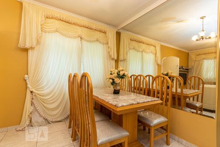 Sala de casa para alugar com 5 quartos, 298m² em Vila São Francisco (zona Leste), São Paulo