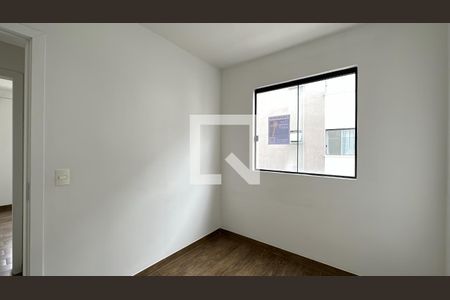 Quarto 2 de apartamento para alugar com 2 quartos, 51m² em Weissópolis, Pinhais