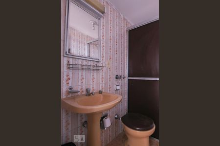 Banheiro Social de apartamento à venda com 2 quartos, 55m² em Santa Cecília, São Paulo