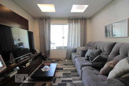 Casa à venda com 3 quartos, 148m² em Vila Santa Terezinha (zona Norte), São Paulo