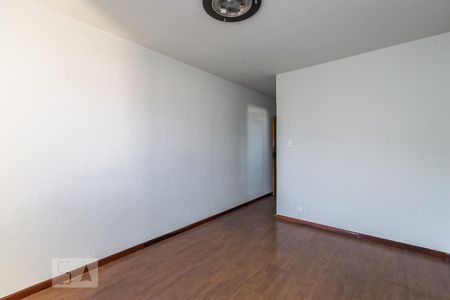 Sala de apartamento para alugar com 2 quartos, 55m² em Ramos, Rio de Janeiro