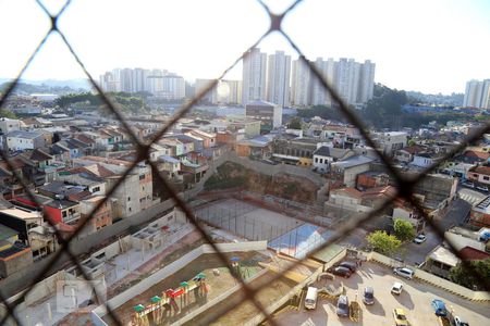 Vista do quarto 2 de apartamento à venda com 2 quartos, 72m² em Jardim Henriqueta, Taboão da Serra