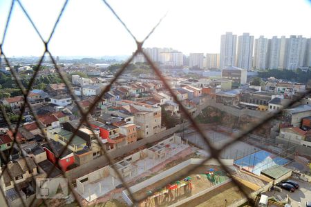 Vista do quarto 2 de apartamento à venda com 2 quartos, 72m² em Jardim Henriqueta, Taboão da Serra