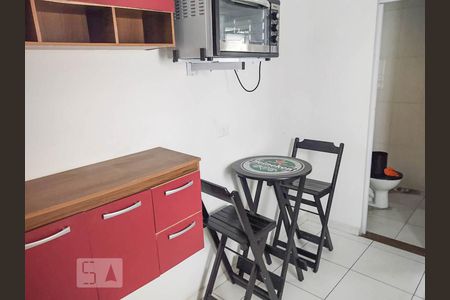 cozinha de kitnet/studio para alugar com 1 quarto, 22m² em Maranhão, São Paulo