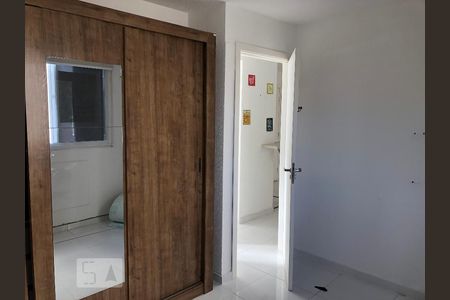 Quarto de apartamento à venda com 1 quarto, 42m² em Mato Grande, Canoas