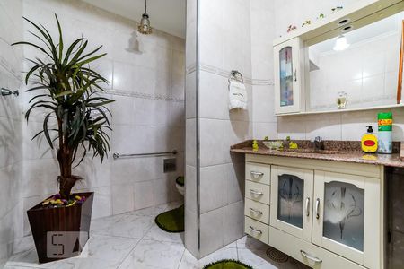 Lavabo de casa à venda com 4 quartos, 136m² em Vila Mazzei, São Paulo