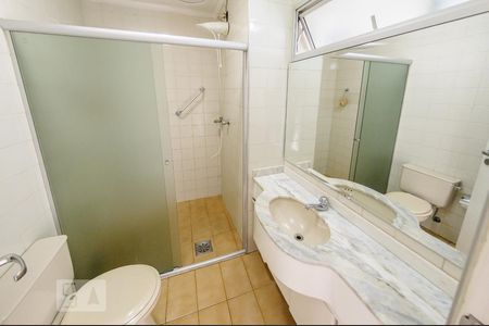 Banheiro de apartamento para alugar com 1 quarto, 58m² em Centro, Campinas