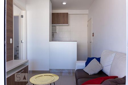 Sala de kitnet/studio para alugar com 1 quarto, 41m² em Vila Dom Pedro I, São Paulo