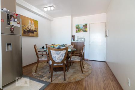 Sala de apartamento para alugar com 2 quartos, 53m² em Vila Paulista, Guarulhos