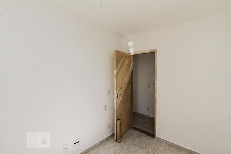 Quarto 01 de apartamento para alugar com 3 quartos, 68m² em Vila Ivone, São Paulo