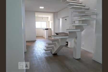 Sala 3 de casa para alugar com 3 quartos, 270m² em Cambuci, São Paulo